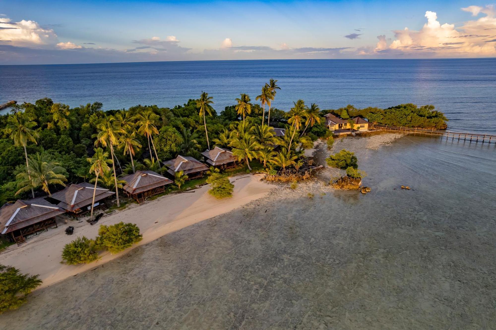 Nunukan Island Resort Maratua Island Exterior foto